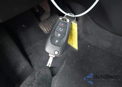 2024 Chevrolet Trax Fwd 1Rs из США, поврежденный, VIN KL77LGE22RC136969